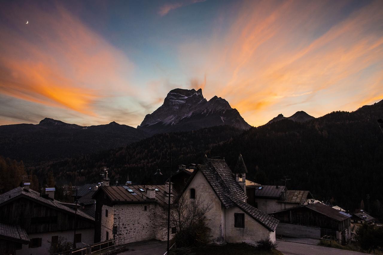 Hotel Roma San Vito di Cadore Bagian luar foto