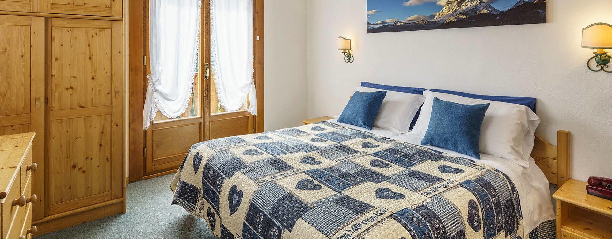 Hotel Roma San Vito di Cadore Bagian luar foto