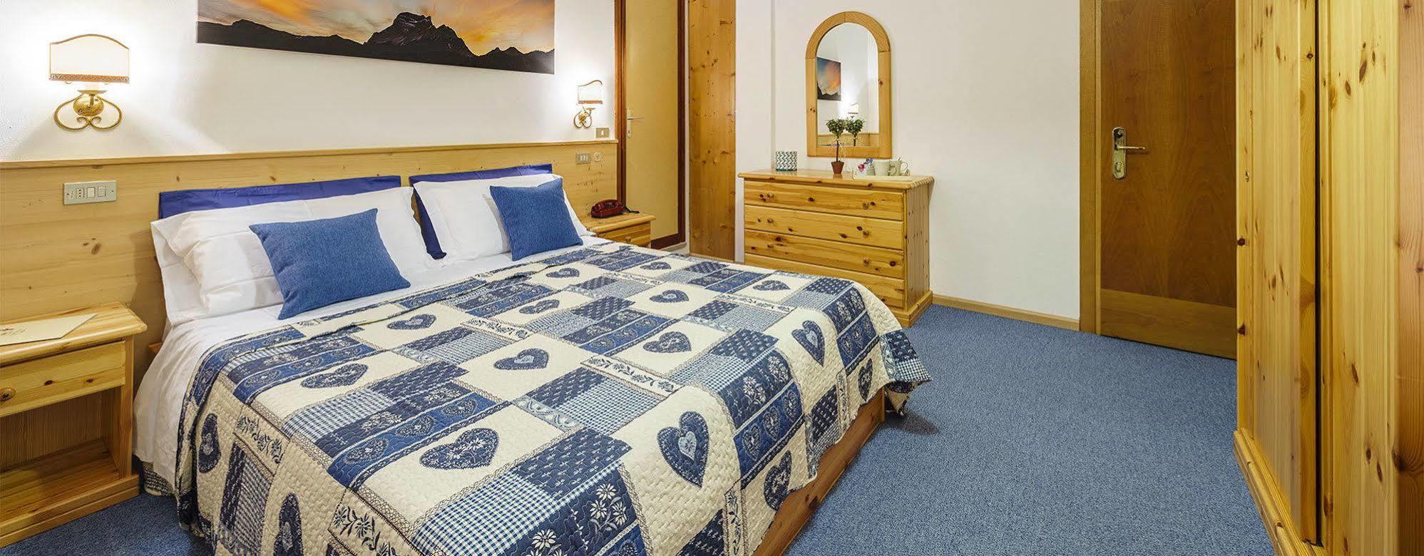 Hotel Roma San Vito di Cadore Bagian luar foto