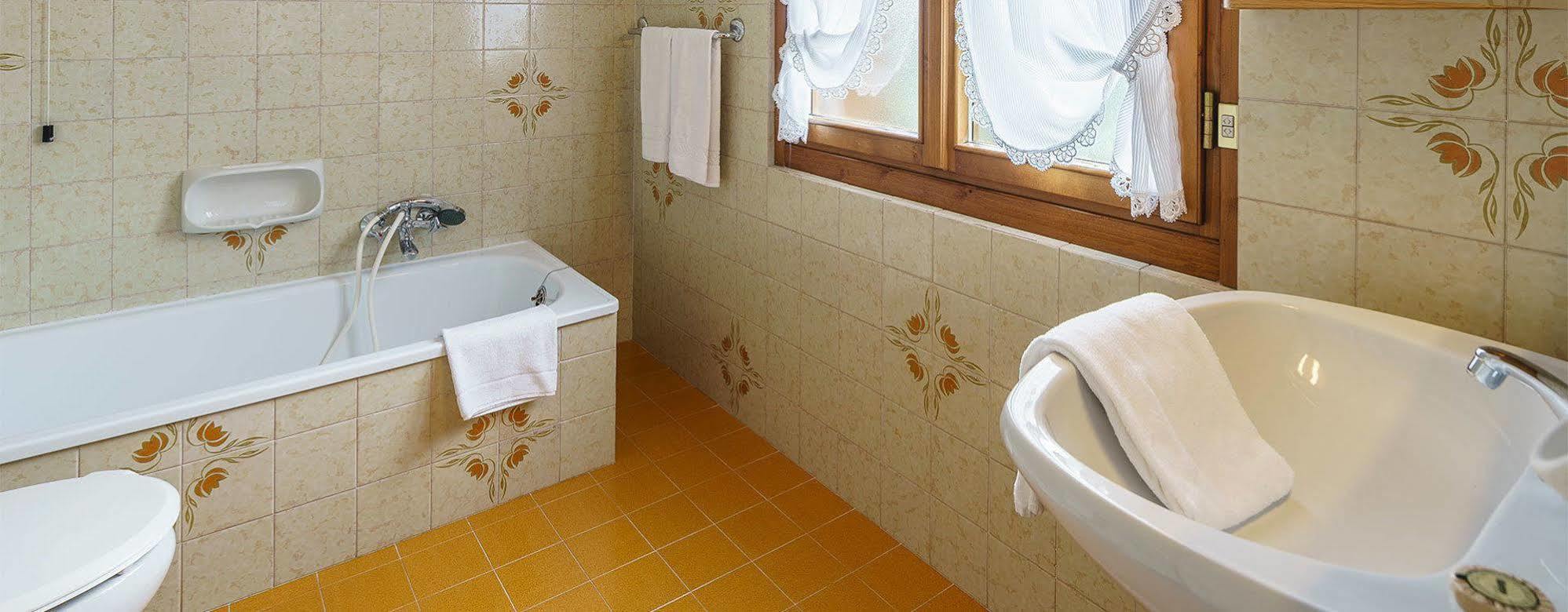 Hotel Roma San Vito di Cadore Bagian luar foto